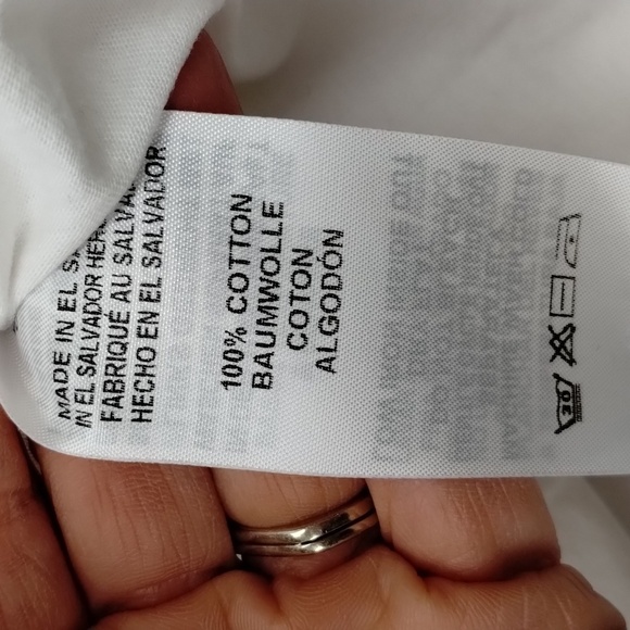 True Religion 'play nice and communicate' white blue letter graphic tee large - Picture 9 of 10